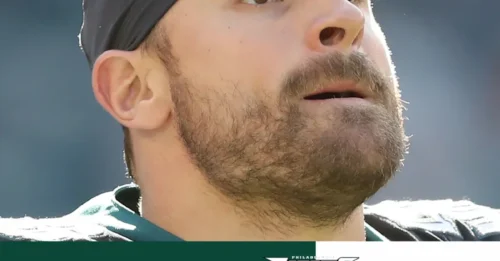 Chris Long pinpoints the fatal flaw that could doom the Eagles against the Cowboys