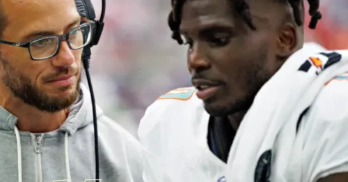 Blockbuster Return: Kansas City Chiefs Stun NFL, Chiefs Plot Massive Trade to Reacquire Tyreek Hill in Massive Trade Following Worthy's Injury and After Dolphins' Playoff Collapse.