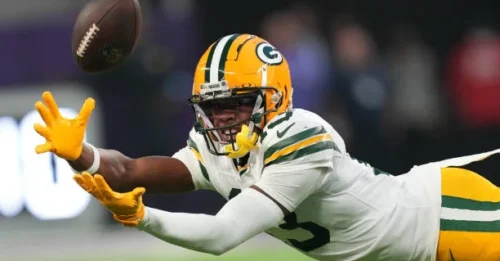 NFL Shockwave: Chiefs Set to Raid Green Bay for Electrifying 24-Year-Old Wide Receiver Amidst Alarming Injury Crisis.