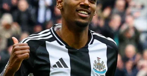 Liverpool Fanbase Stunned: Alexander Isak Reveals Shocking Behind-Scenes Details of  £125m Liverpool deadline day transfer