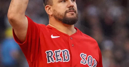 Rival Execs Predict Red Sox, Phillies Will Pull Off Stunning Free Agency Heist for Bregman, Schwarber