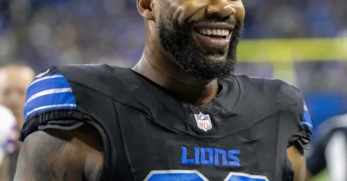 All the football teams missed a crucial clue, and that was exactly what made Za'Darius Smith determined to return 
