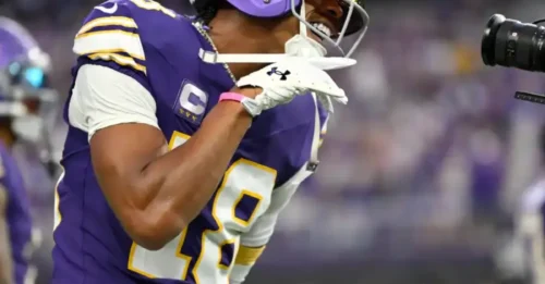 VIKINGS NATION STUNNED: Justin Jefferson matches 16-year-old NFL record and joins future Hall of Famer in unlikely occurrence
