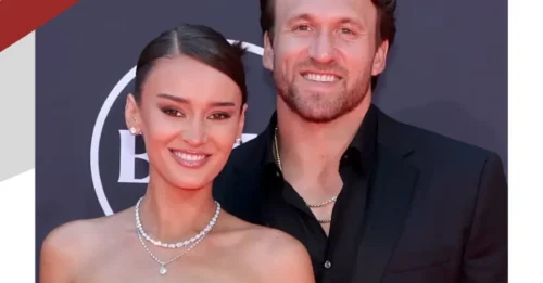 Kristin Juszczyk provided an update on her husband, 49ers FB Kyle Juszczyk, who exited Sunday’s game with a concussion.