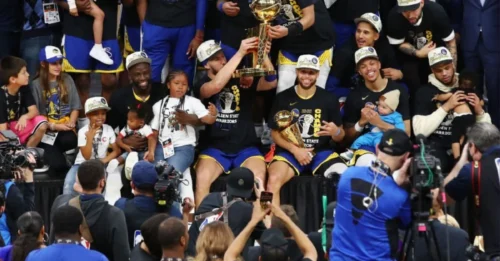 LA Set to Shock the NBA, Seal 