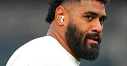Philadelphia Eagles’ 365-Lb Giant Is Personally Offended by NFL’s Tush Push Debate