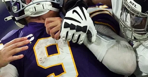 Burned Down: Vikings Line Exposed, Struggling Badly Without Christian Darrisaw