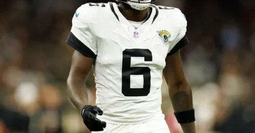 BLOCKBUSTER MOVE: Jaguars quietly send Packers draft bust packing only two games into season