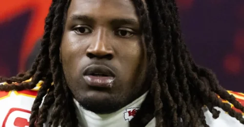 CHIEFS KINGDOM IN SHOCK: Kansas City's Defensive Anchor on Verge of Stunning Exit to Fill NY Giants' Glaring Void.