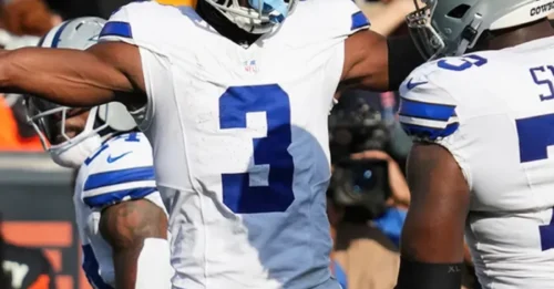 PICKENS MELTDOWN! Pickens' unprofessional act was a gift-wrapped present for the opponent, snatching victory right from the Cowboys' grasp!