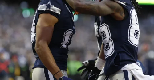 CeeDee Lamb OUT with High-Ankle Sprain — Dallas Turns to “Ready-Made” Replacement in Dak’s Offense