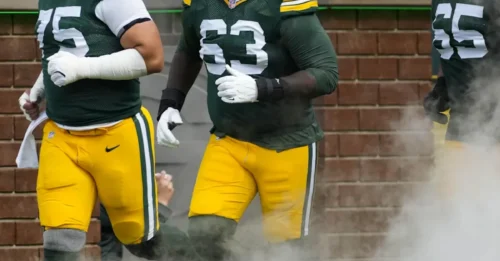 A DEVASTATING BLOW: The latest Packers injury news gives the Cowboys a MASSIVE advantage heading into their do-or-die showdown!