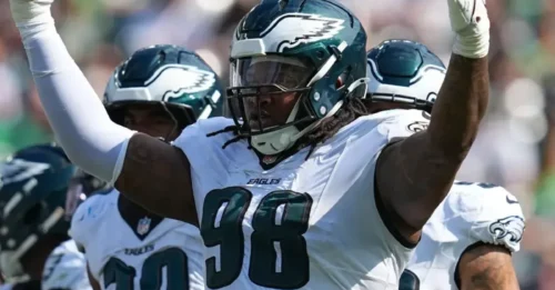 Eagles  Chaos: $68,815 in Fines Before Week 4! Eagles DT Jalen Carter’s Stunning Suspension & Repeat Offenses