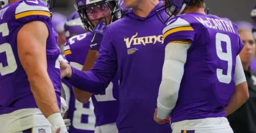 If This Deal Goes Down, It'll Be The Vikings' Daylight Robbery of The Summer: A 7th-Round Pick For A 4,056-Yard Machine!