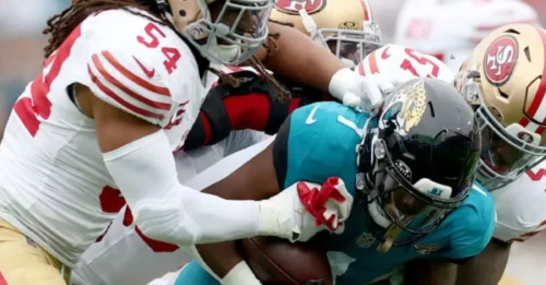 DEFENSIVE DISASTER: The 49ers' Defense Unravels in a Jaw-Dropping Display of Ineptitude Without Their Anchor Bosa!