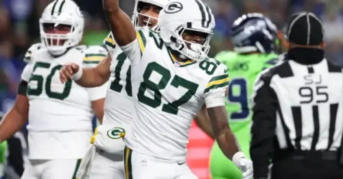 PACKERS' SHOCKING MOVE: Veteran's Breakout Performance Was Just the Ultimate Sell-High Setup