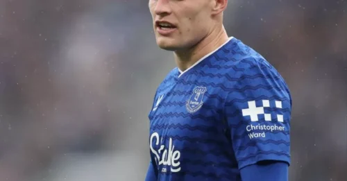 TRANSFER TWIST: Liverpool Plotting a Daring Raid to Snatch Everton's Crown Jewel in a Move That Will Shatter Merseyside!
