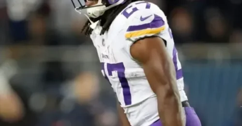 STUNNING VIKINGS SHAKEUP: $20 Million Star Abruptly Benched as Unheralded Phenom Seizes Control of the Starting Role.