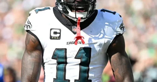 NEW ENGLAND'S GAME-CHANGER: 460 Receptions, 50 Scores, And A Dominant 6'1