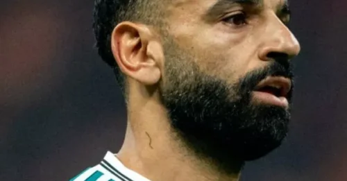 LIVERPOOL COLLAPSE: Arne Slot Faces NIGHTMARE Scenario as Mohamed Salah Set for SHOCKING 10-Game Absence, Plunging Title Hopes into Chaos!