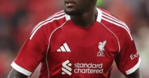 ANFIELD IS GASPING: Their Star Defender Suddenly 'DUMPS' The Club, And Is Already FLIRTING With a Sensational Move to The Bernabeu!