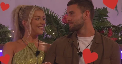 THE ULTIMATE PLOT TWIST: 'Love Heroes' Mitch & Zach CLUB WITH THEIR EX Just After Being Chosen!