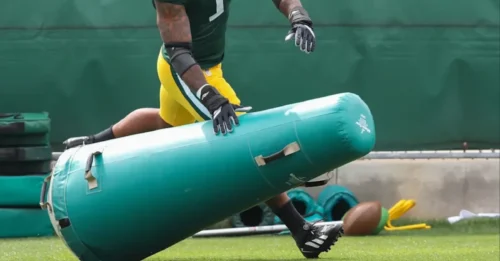 FANS ARE STUNNED: Micah Parsons 'OUT' for Sunday's Game, Sources Reveal SHOCKING Last-Minute Decision That Has Everyone Talking!