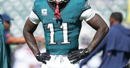 BETRAYAL OR STUPIDITY? Philadelphia Star AJ Brown Accused of Intentionally ‘Selling Out’ His Teammate on Dramatic Hail Mary Fail