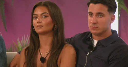 Axed 'Love Island' Contestant Confidently Grabs the Mic... But It Ends in Disaster, Branded a 'Pathetic LOSER' by Fans!