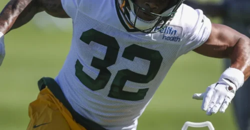 SHOCKWAVE: Omarion Hampton's Devastating Injury Propels MarShawn Lloyd into the Rams' Spotlight as the Unstoppable New Centerpiece.
