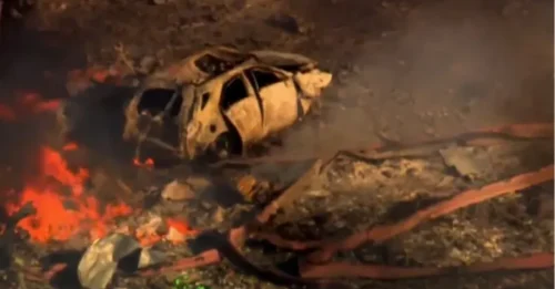 Se teme que 19 personas hayan muerto en la explosión de una fábrica de bombas en Tennessee, mientras imágenes impactantes muestran un cráter devastador de la explosión que se sintió a 21 millas de distancia.