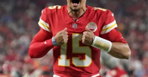 MAHOMES MAYHEM: Chiefs' Phenom 