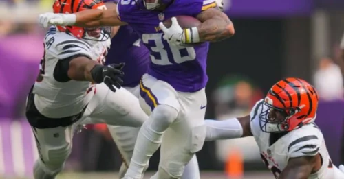 Boom! Minnesota Vikings Just Stumbled Upon a MONSTER to Replace Aaron Jones — Built Like a Tank, Runs Like a Rocket (4.38)!