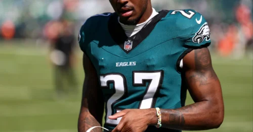 INJURY BOMBSHELL: The Eagles’ Worst Fears Confirmed as  Quinyon Mitchell’s Status Takes a Shocking Turn.