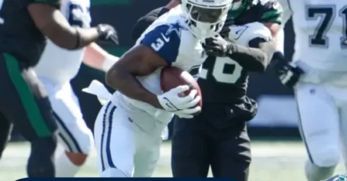 UNREAL ATHLETICISM: George Pickens' LEVI LEAP over helpless Cowboys DB is the PLAY OF THE YEAR