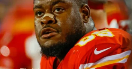 OMG! Chiefs' $94 Million Star Reveals The VERY FIRST Thing He Did After Signing Wasn't Buying A Car Or A House... It Was Something SHOCKINGLY SIMPLE!