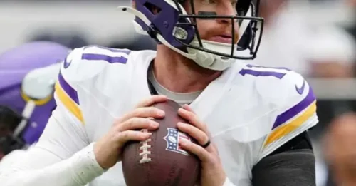 Plot Twist in Minneapolis: It's CARSON WENTZ Who Gets the Rock Against His Old Squad