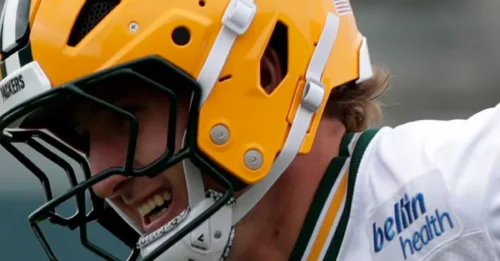 The Cold-Blooded Move by the Packers: Immediate Release of Rising Third-Year Wide Receiver After 6 Impressive Games - Just to Clear Space for Christian Watson!