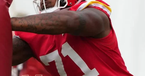 INJURY BLOW:  Kansas City's Offensive Line Takes A Devastating Hit, Confirming Key Starter Will Be Sidelined For Week 8.