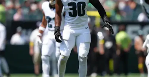 STUNNING FALL FROM GRACE: Eagles rookie's METEORIC DROP to the bench after a single game sends SHOCKWAVES through the organization.