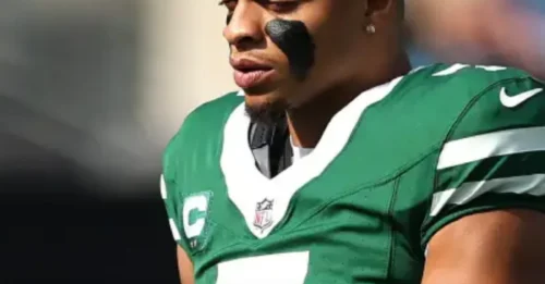 Look Out, NFC North! The Vikings Are ROLLING THE DICE - Signing Former Bears Star Worth $40M - The Passer with 1,089 Yards, 5 TDs That the Jets Owner Couldn't Wait to Dump.