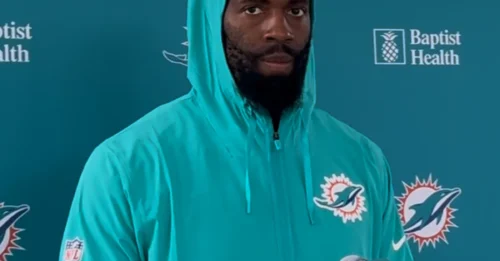Patriots reunite with PLAYER who spent three seasons (2021-2023) in New England - with 84 solo tackles, 32.0 sacks after Dolphins fire Chris Grier.