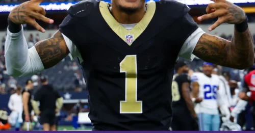 Vikings Did It. A 6-foot, 199-Pound GAME-WRECKER Is Headed to Minnesota. The Price? A Shocking Steal. — And the AFC East Isn't Ready.