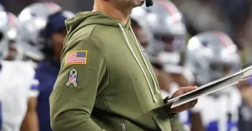 Schottenheimer Drops Bombshell: The Real Reason Cowboys Yanked Key Lineman in Cardiac Comeback