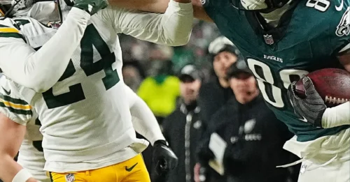 BRUTAL PAYBACK: Eagles Unleash LONG-AWAITED Revenge Plan on Packers in Historic MNF Showdown.