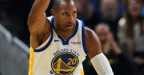 BOMBSHELL: UFC Star Claims Stephen Curry Could DOMINATE in MMA — Warriors Icon Sparks Combat Crossover Buzz