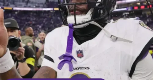 Strahan Drops The Hammer: 