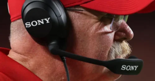 THE WAIT IS FINALLY OVER: A secret injury to a KEY PILLAR, A RADICAL defensive overhaul, and a WIDE RECEIVER plot twist — the Chiefs' new era begins now.