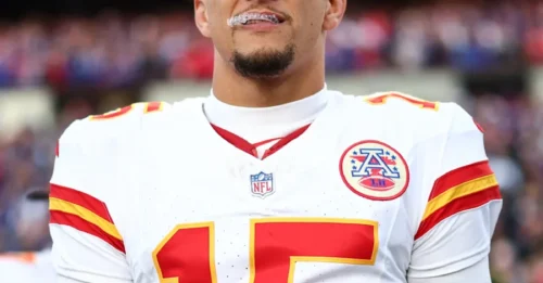 OMG! The Chiefs are walking a terrifying line between dynasty and disaster