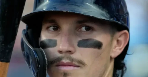 BLOCKBUSTER ALERT: Red Sox to Deal Jarren Duran for $5M Slugging First Baseman in Shocking Roster Shake-Up!